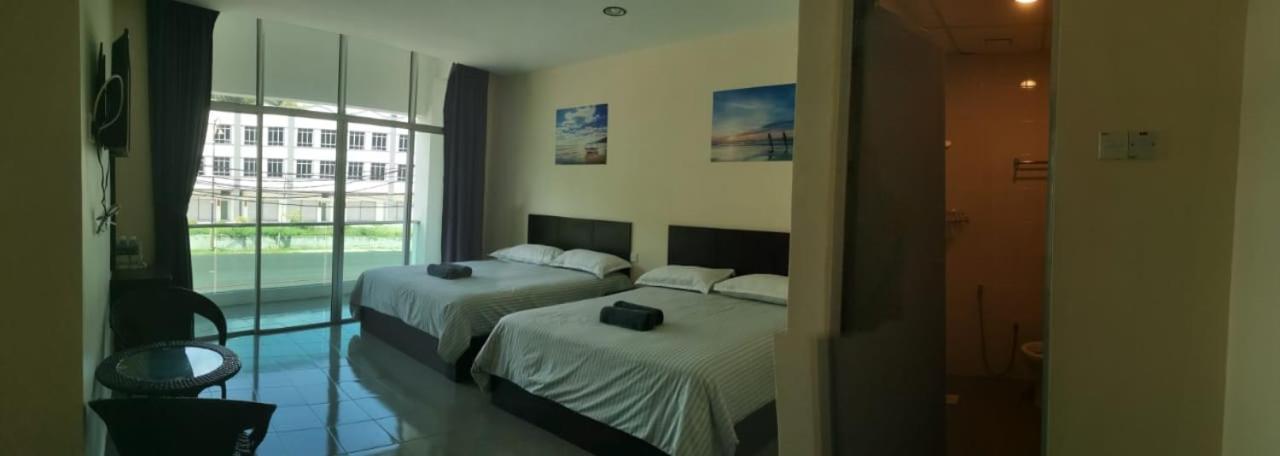 Hotel Pangkor Sj Pekan Pangkor Exteriör bild