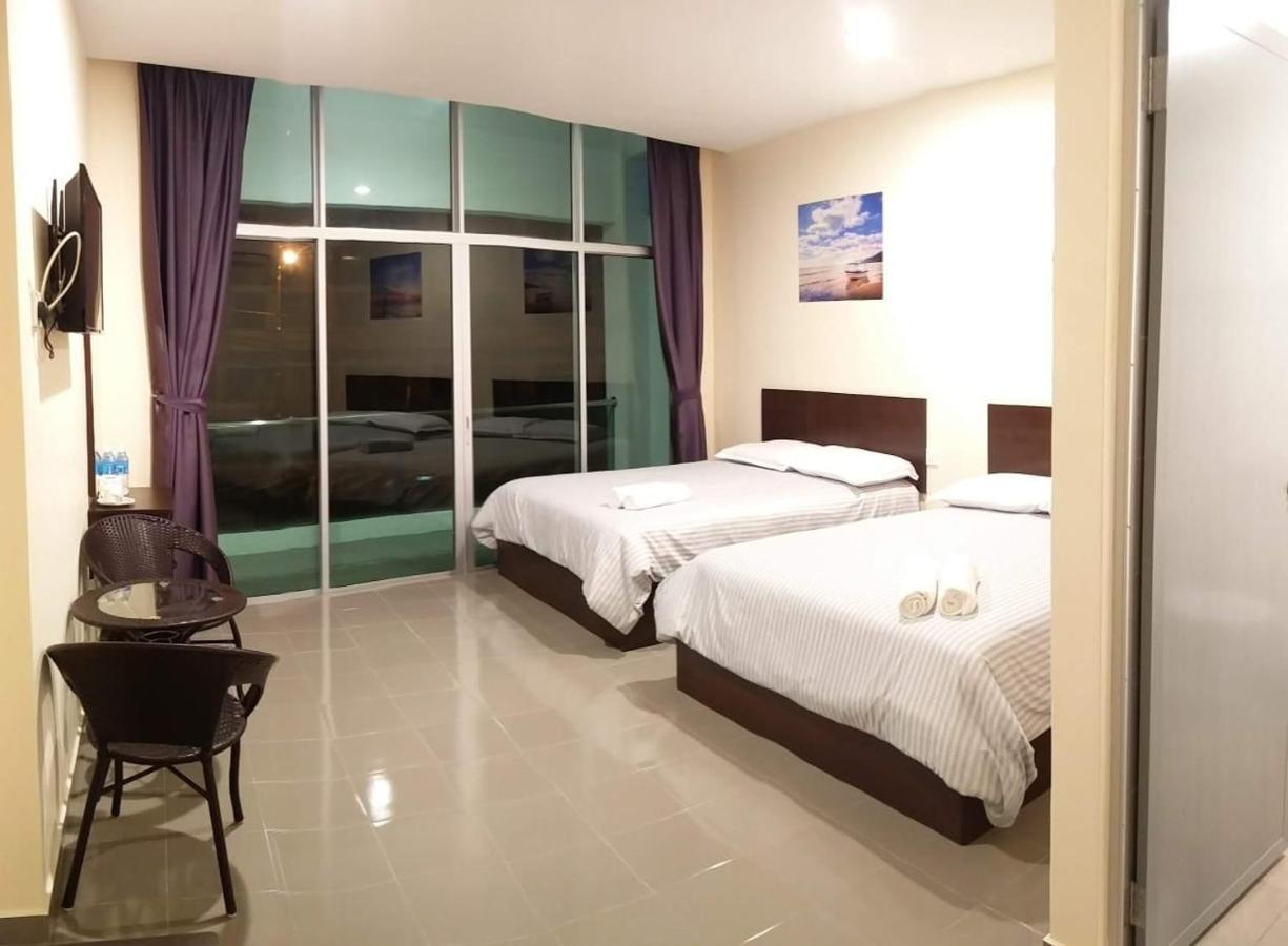 Hotel Pangkor Sj Pekan Pangkor Exteriör bild