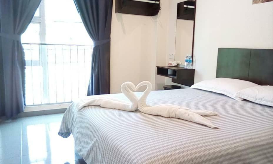Hotel Pangkor Sj Pekan Pangkor Exteriör bild